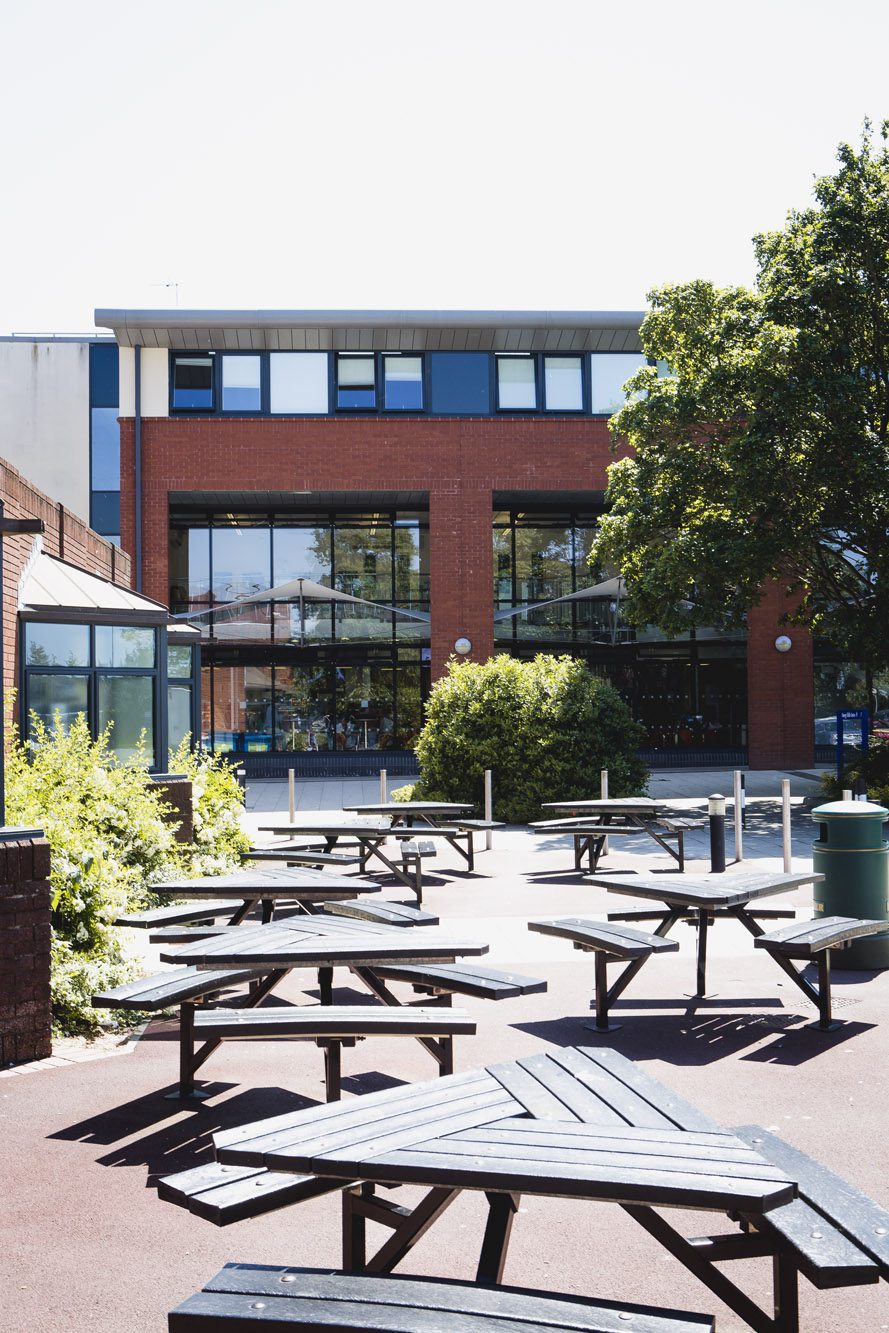 Bridgwater External Courtyard5 - Bridgwater & Taunton College